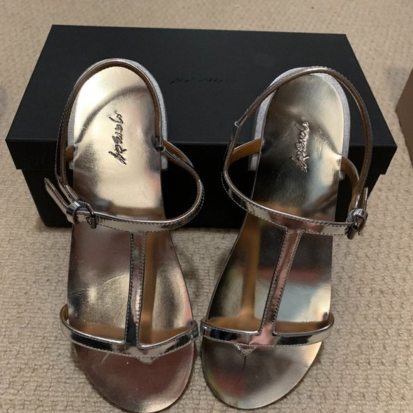 MARSÈLL TACCHINO - SILVER SANDALS